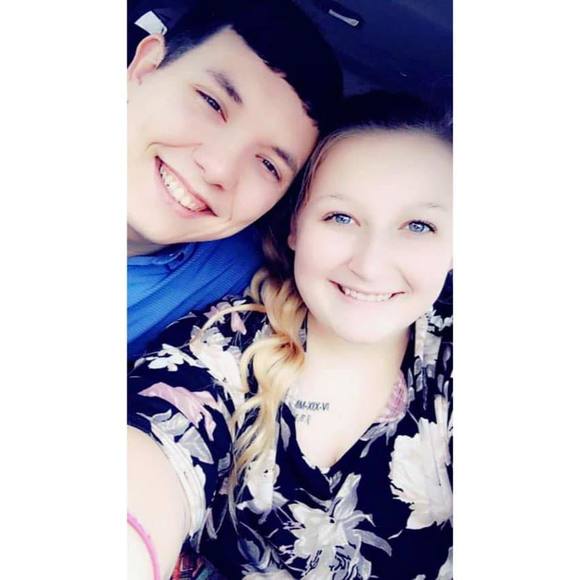 Meet your Posher, Danielle - Picture 1 of 1